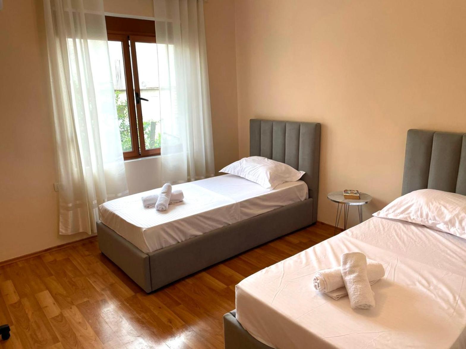 Skanderbeg Square Apartment 02 Tirana Zewnętrze zdjęcie
