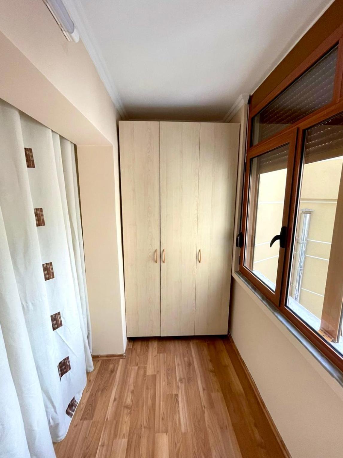 Skanderbeg Square Apartment 02 Tirana Zewnętrze zdjęcie